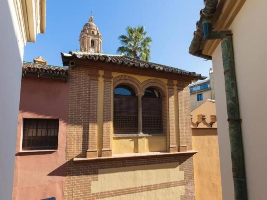 Chic Casa Cathedral At Calle Fresca 2-Bedroom Apartment In Malaga City Center エクステリア 写真